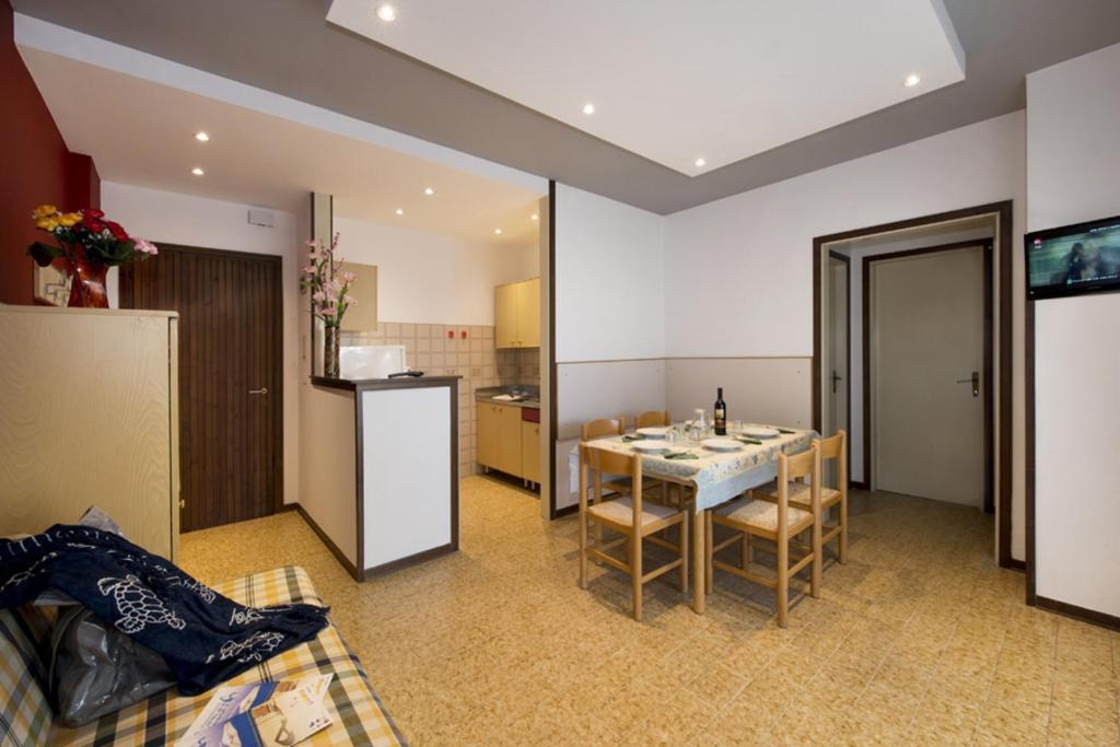 Residence G. Verdi بيبيوني الغرفة الصورة